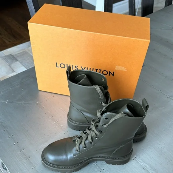 Louis Vuitton green khaki combat military weather boot bootie sz 38 with box - Picture 10 of 10